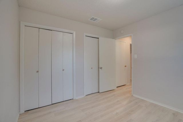 1206 Westcott DR B, Round Rock, TX 78664