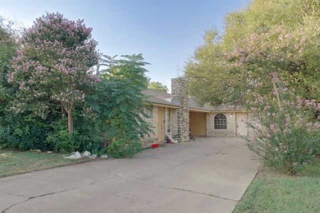 1206 Westcott DR B, Round Rock, TX 78664