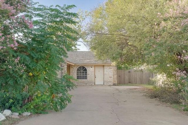 1206 Westcott DR B, Round Rock, TX 78664