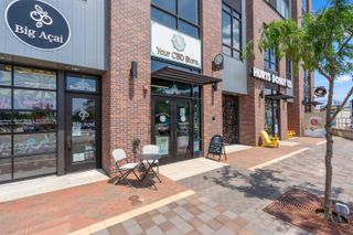 100 E 2nd Street Suite 107, Cedar Falls, IA 50613