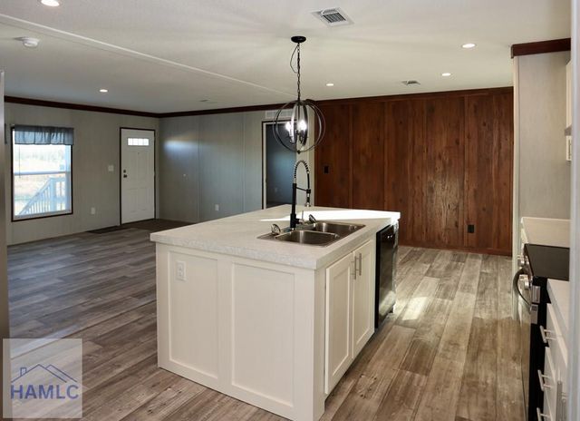 127 County Line Road, Hinesville, GA 31313