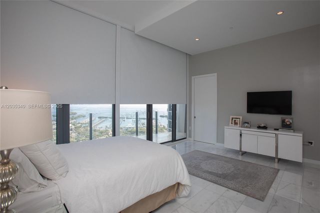 2821 S Bayshore Dr 20D, Miami, FL 33133