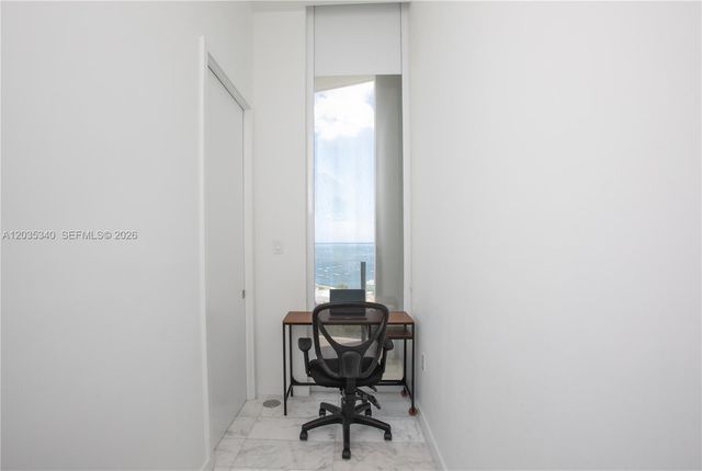 2821 S Bayshore Dr 20D, Miami, FL 33133