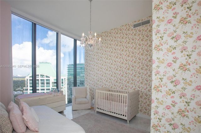 2821 S Bayshore Dr 20D, Miami, FL 33133