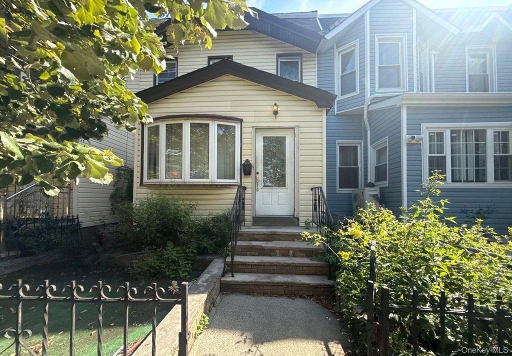 107-27 109th Street, Richmond Hill S., NY 11419 — exterior
