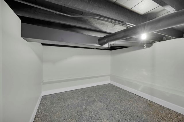 4200 Monroe Street, Gary, IN 46408