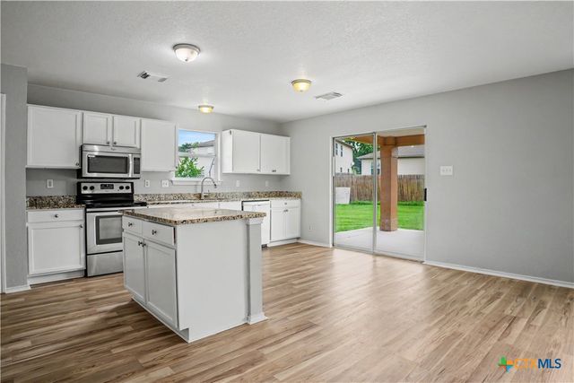3955 Trinity Trail, New Braunfels, TX 78132