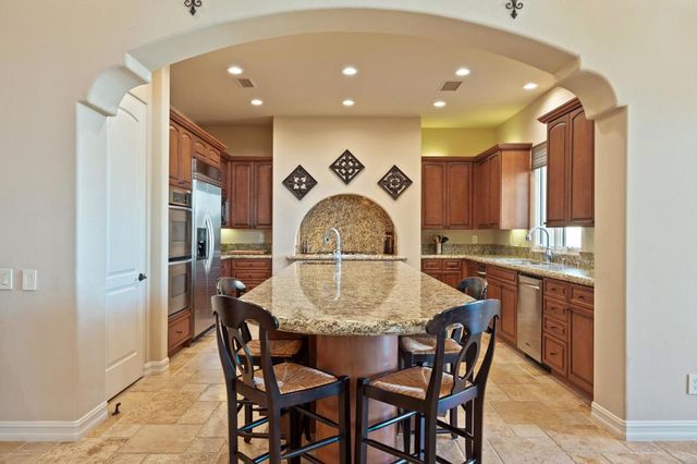 58460 Aracena, La Quinta, CA 92253