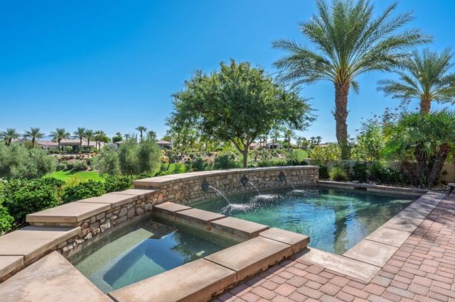 58460 Aracena, La Quinta, CA 92253
