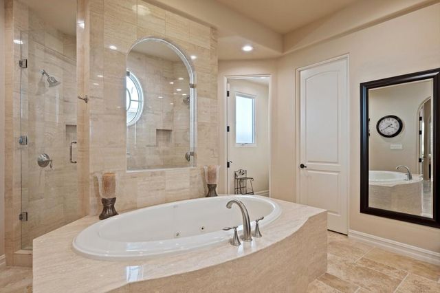 58460 Aracena, La Quinta, CA 92253