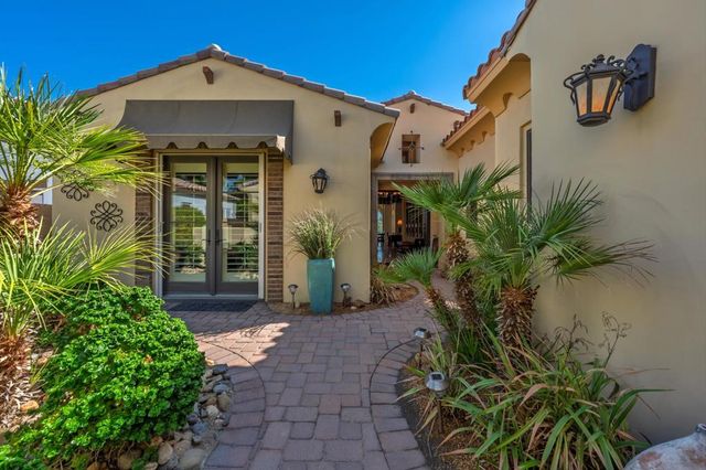 58460 Aracena, La Quinta, CA 92253