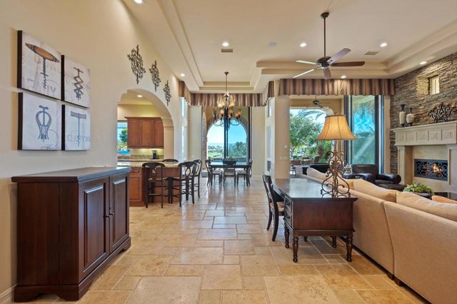 58460 Aracena, La Quinta, CA 92253