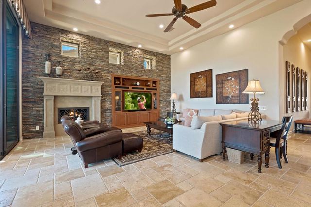 58460 Aracena, La Quinta, CA 92253