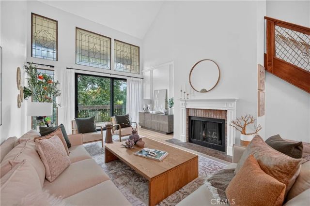 1655 Clark 324, Long Beach, CA 90815