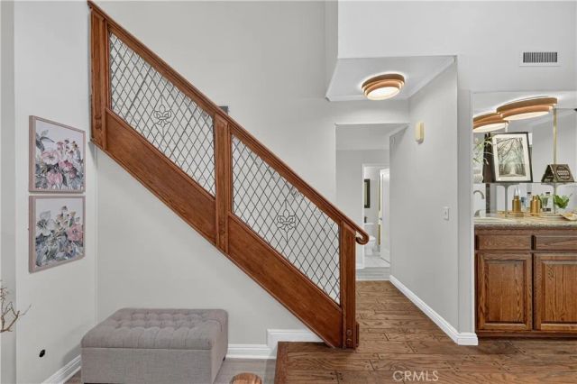 1655 Clark 324, Long Beach, CA 90815