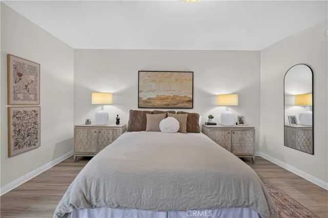 1655 Clark 324, Long Beach, CA 90815