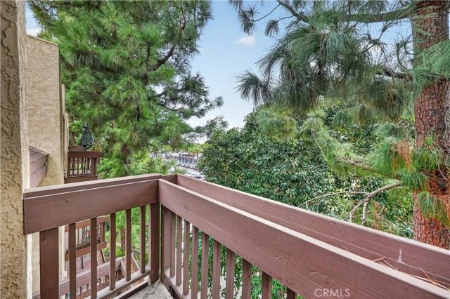 1655 Clark 324, Long Beach, CA 90815