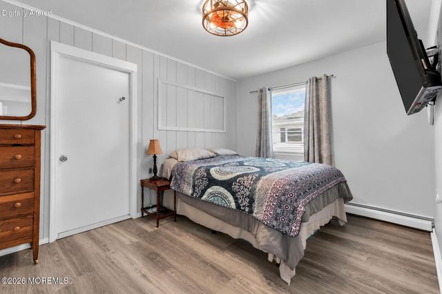 37 Scarborough Place, Toms River, NJ 08757