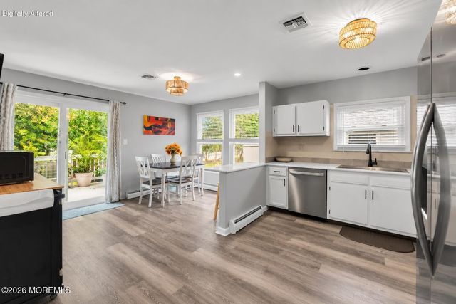 37 Scarborough Place, Toms River, NJ 08757