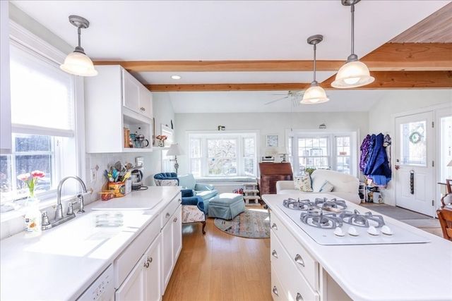 145 Evans Rd Ext, Marblehead, MA 01945