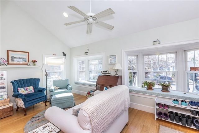 145 Evans Rd Ext, Marblehead, MA 01945