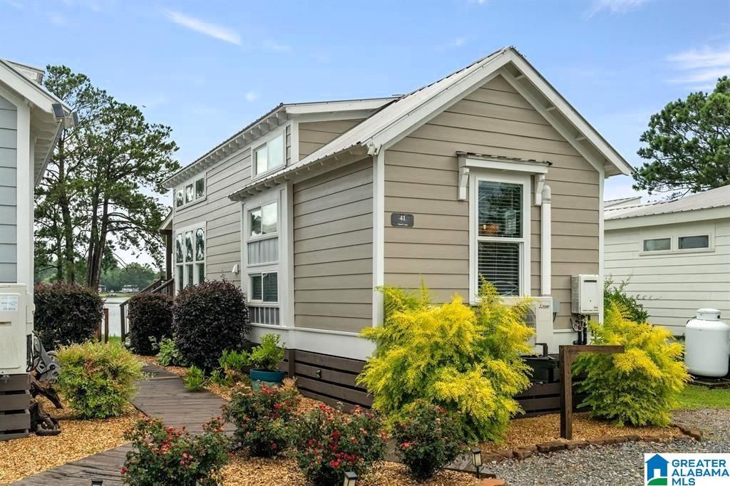 41 SUMMIT LANE, Talladega, AL 35096