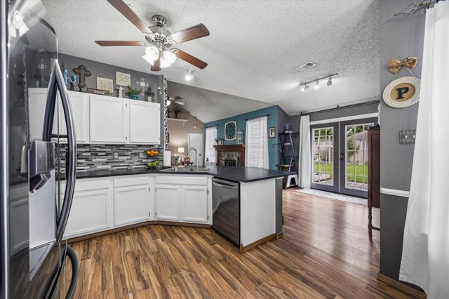 3115 Georgia Pine Drive, Spring, TX 77373