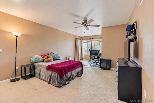 9212 Palomino Ridge Dr, Lakeside, CA 92040