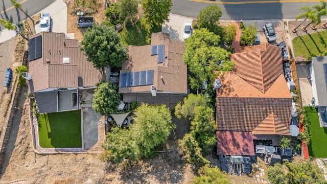 9212 Palomino Ridge Dr, Lakeside, CA 92040