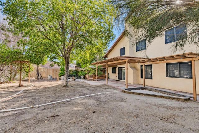 9212 Palomino Ridge Dr, Lakeside, CA 92040