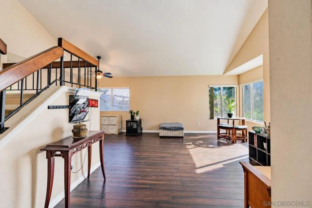 9212 Palomino Ridge Dr, Lakeside, CA 92040