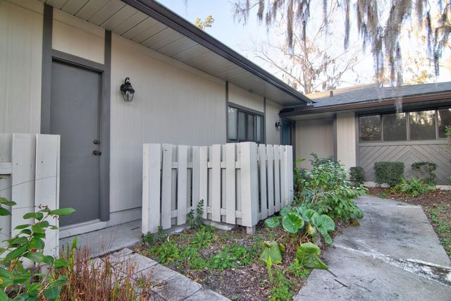 1628 NW 19TH CIRCLE, Gainesville, FL 32605