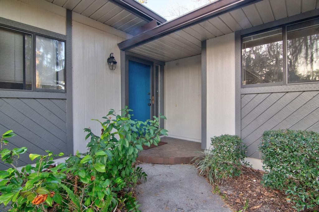 1628 NW 19TH CIRCLE, Gainesville, FL 32605