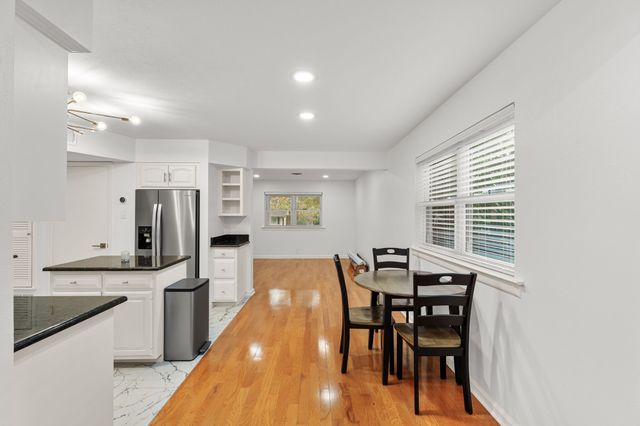 4616 Bonnell Avenue, Fort Worth, TX 76107