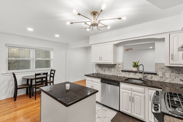 4616 Bonnell Avenue, Fort Worth, TX 76107