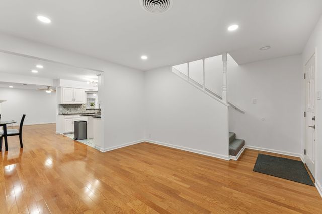 4616 Bonnell Avenue, Fort Worth, TX 76107