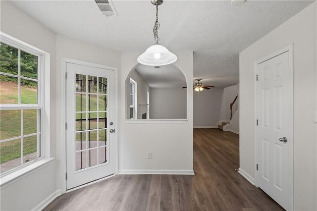 2213 Pine View Trail, Ellenwood, GA 30294