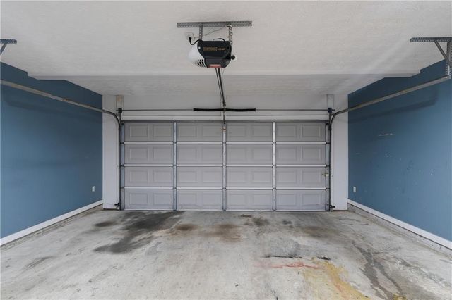 2213 Pine View Trail, Ellenwood, GA 30294