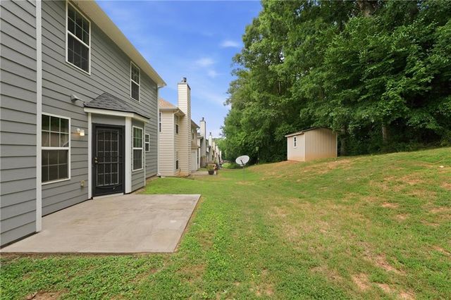 2213 Pine View Trail, Ellenwood, GA 30294
