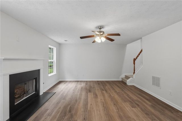 2213 Pine View Trail, Ellenwood, GA 30294