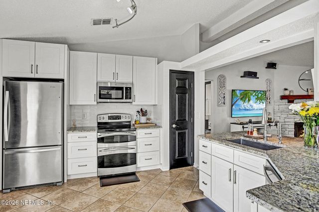 13031 BENTWATER Drive, Jacksonville, FL 32246