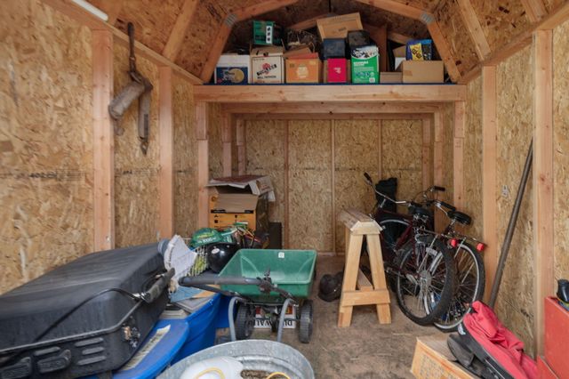 2607 NE 5th Street, Redmond, OR 97756