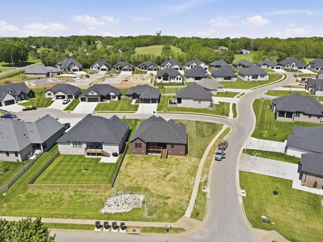 5048 E Swale Court, Springfield, MO 65802