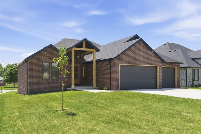 5048 E Swale Court, Springfield, MO 65802