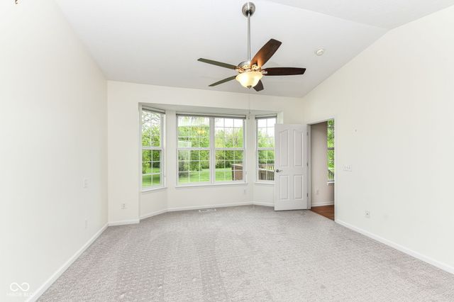 13934 Canonbury Way, Fishers, IN 46037