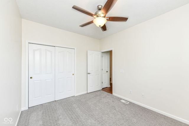 13934 Canonbury Way, Fishers, IN 46037
