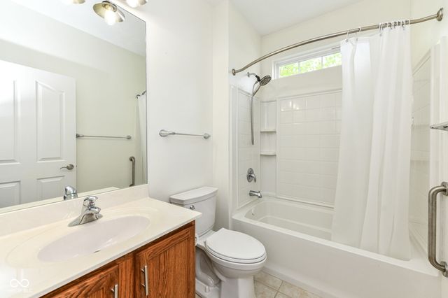 13934 Canonbury Way, Fishers, IN 46037
