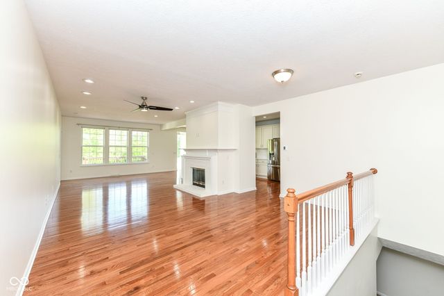 13934 Canonbury Way, Fishers, IN 46037