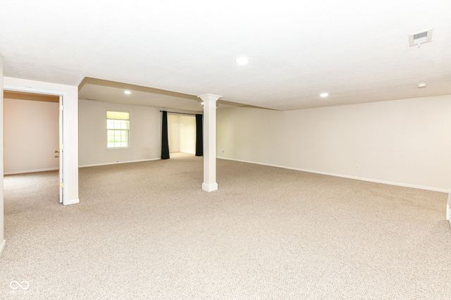 13934 Canonbury Way, Fishers, IN 46037