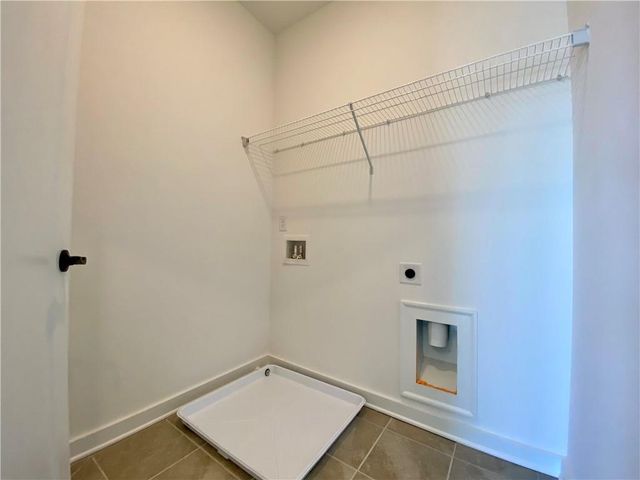 435 Ashbury Drive, Alpharetta, GA 30076